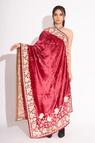 Floral & Parsi Embroidered Stole 
