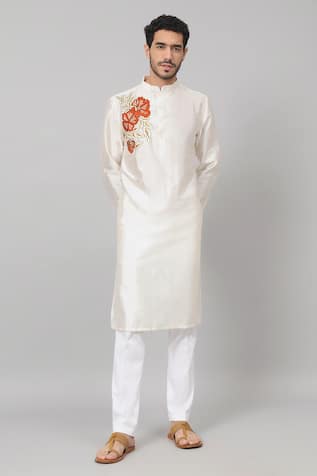 Hilo Design Beju Gilded Floral Placement Embroidered Kurta 