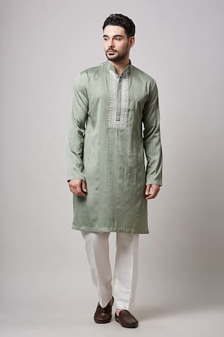 Sanjev Marwaaha Embroidered Bundi Kurta Set 