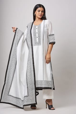 Sanjev Marwaaha Hand Block Print Kurta Set 