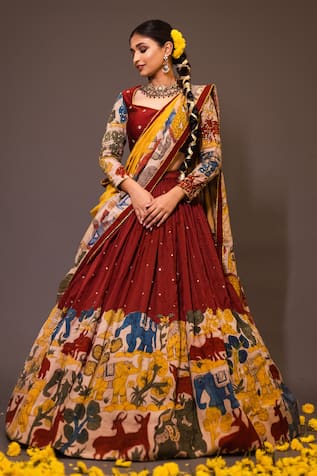 aindhri by mahitha Kalamkari Elephant & Deer Painted Lehenga Set 