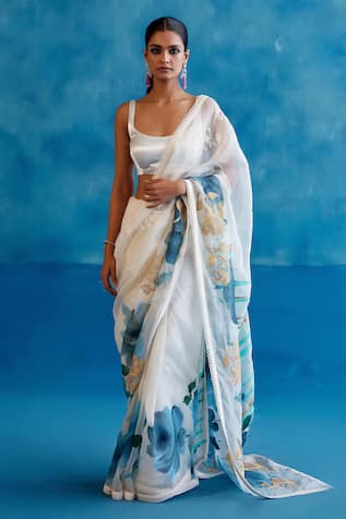 Devnaagri Iris Hand Painted Saree With Blouse 