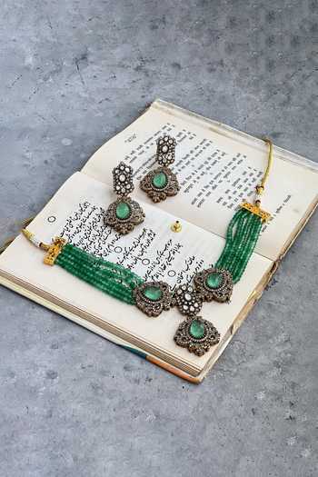 Prestones Bead Embellished Pendant Choker Set 