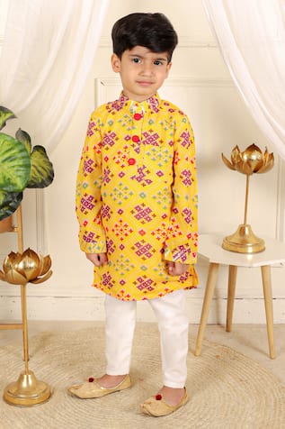 Patola Print Kurta & Pyjama Set 