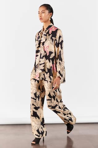 Studio Rigu Hazel Print Knot Shirt And Trouser 