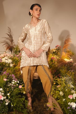 Midushi Bajoria Striped A-Line Kurta With Dhoti Pant 