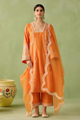 Sureena Chowdhri Mirage Embroidered Kurta Set 