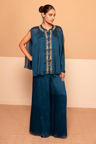 Kelaayah Embellished Placket Tunic With Pant 