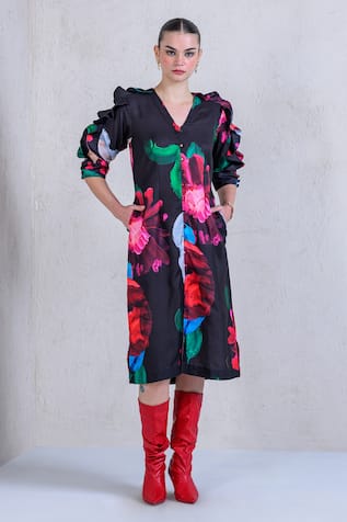 The Dramebaaz CO La Vie En Rose Pattern Ruffle Dress 