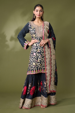Khwaab by Sanjana Lakhani Floral Leather Embellished Straight Kurta Set