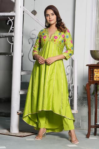 STUDIO TWELVE 11 Love Bird Embroidered Paneled Kurta & Pant Set 