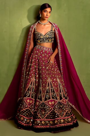 Neha Khullar Quatrefoil Print Lehenga & Blouse Set 