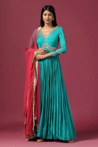 Two Sisters By Gyans Pleated Embroidered Anarkali With Dupatta 