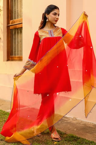 Bhawna Sethi Scarlet Embroidered Yoke Kurta Set 