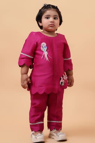 House of Tushaom Flamingo Embroidered Short Kurta With Pant 