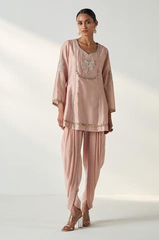 Studio Bagechaa Pihu Damask Embroidered Short Kurta With Tulip Pant 