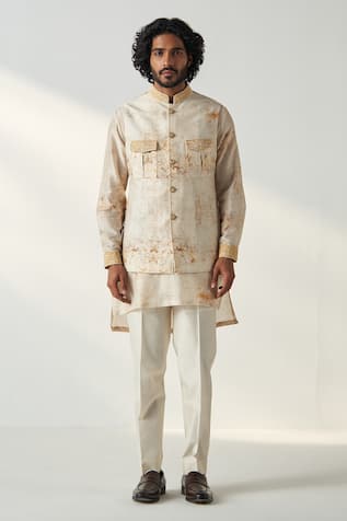 Studio Bagechaa Nayaan Asymmetric Kurta Set With Bundi 