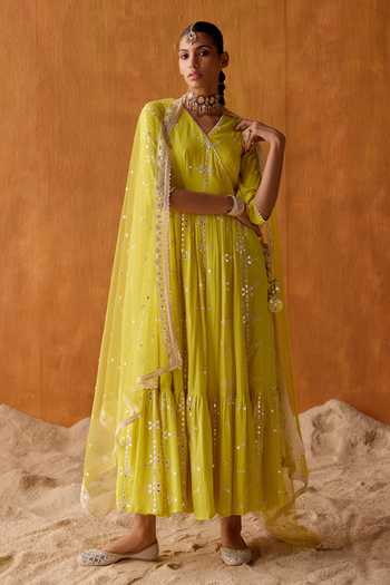 Preevin Embroidered Big Flower Angarkha With Dupatta 
