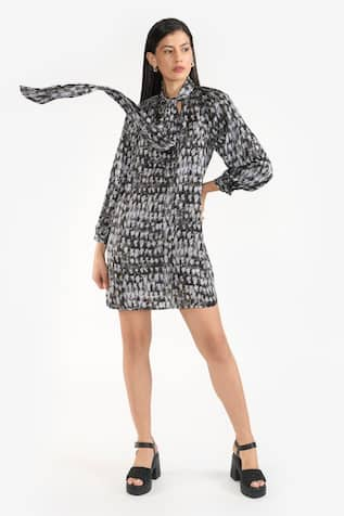 PERONA Smara Abstract Print Dress 