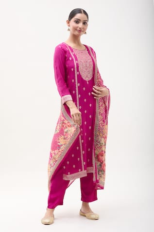 Samyukta Singhania Paisley Yoke Pattern Kurta Pant Set 