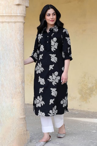 NUHH Siyah Floral Print Kurta & Pant Set 