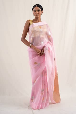 Priyanka Raajiv Chira Floral Pattern Saree With Unstitched Blouse Piece 