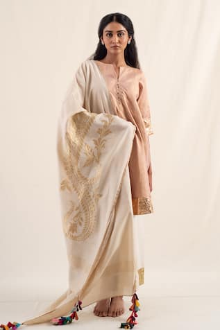 Priyanka Raajiv Hulchul Floral Handwoven Silk Brocade Dupatta 