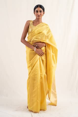 Priyanka Raajiv Johri Zari Butti Work Saree With Unstitched Blouse Piece 