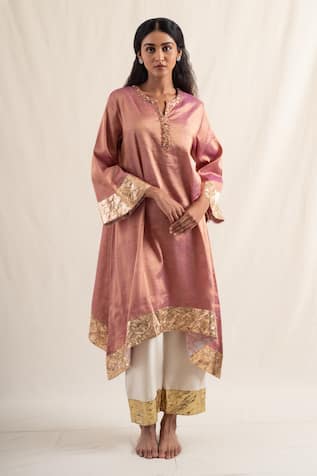 Priyanka Raajiv Rangrez Silk Chanderi Assymetrical Kurta With Pant 