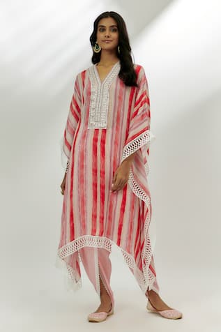 Nadima Saqib Printed Kaftan & Dhoti Pant Set 