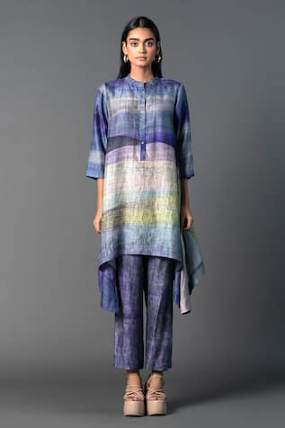 Clos Abstract Print Asymmetric Kurta With Pant 