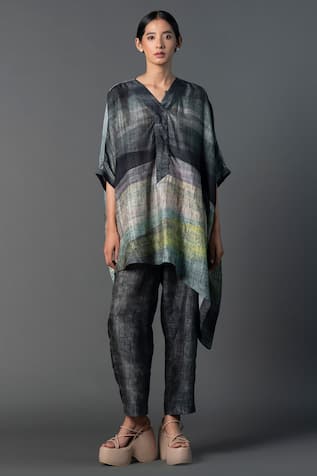 Clos Abstract Print Kaftan Tunic With Pant 