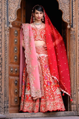 Label Deepshika Agarwal Floral & Bird Motif Embroidered Bridal Lehenga Set 