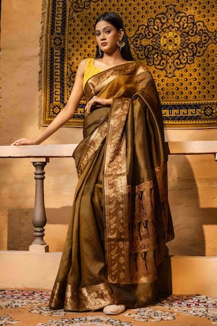 Zal From Benaras Paisley Flora Border Pure Silk Banarasi Saree With Unstitched Blouse Piece 