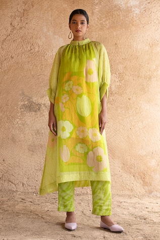 Clos Floral Print Kurta With Pant 