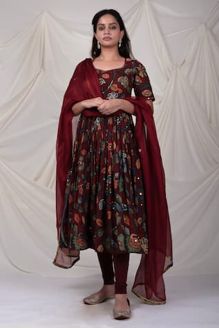 AAMRA BY LAVANYA Floral Kalamkari Hand Painted Anarkali Set 