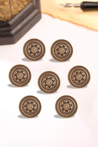 Cosa Nostraa Floral Carved 7 Pcs Buttons 