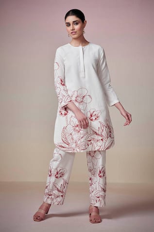 Dressfolk Crimson Petal Floral Print Kurta & Pant Set 