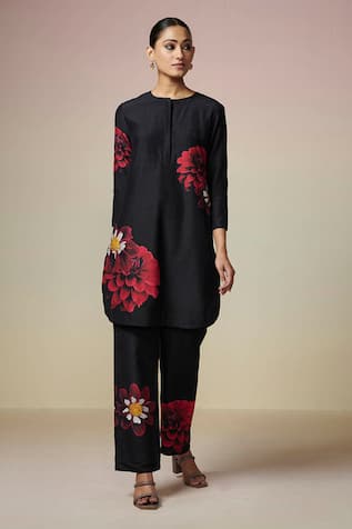 Dressfolk Floral Print Chanderi Kurta & Pant Set 