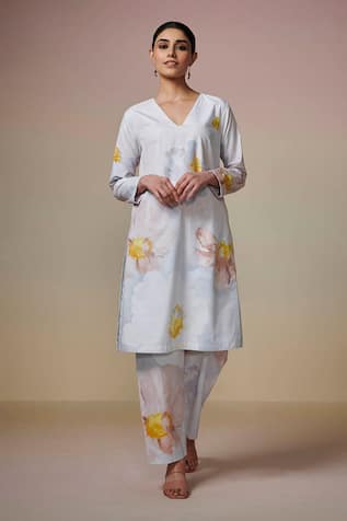 Dressfolk Sumaira Floral Print Cotton Kurta & Pant Set 