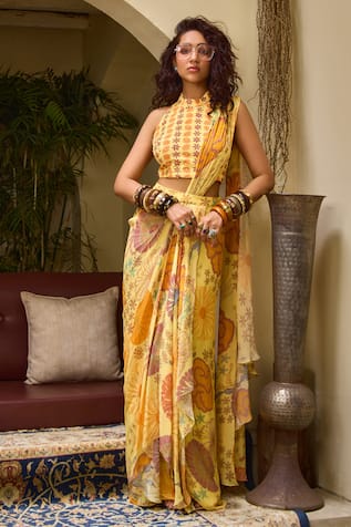 DiyaRajvvir Blossom Print Pre-Draped Saree With Blouse 