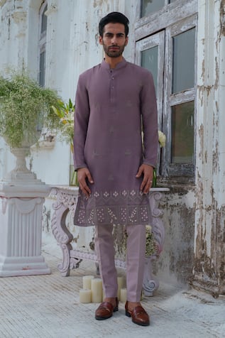 Amrit Dawani Mughal Bahar Embroidered Kurta With Trouser 