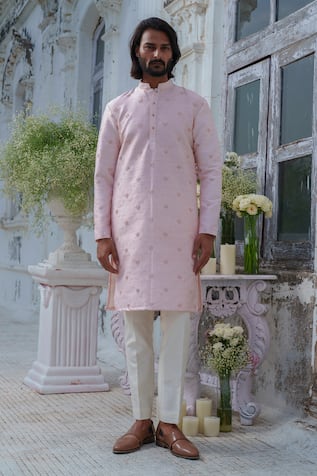 Amrit Dawani Cotton Silk Embroidered Kurta Set 