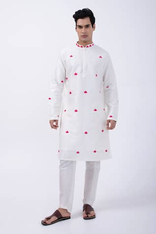 KAKA CALCUTTA Lotus Embroidered Kurta With Pyjama 