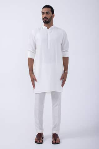 KAKA CALCUTTA Solid Kurta & Pyjama Set 