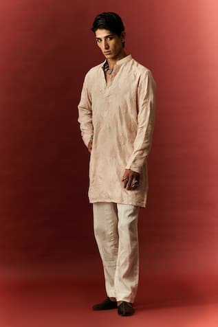 NAFS Lucknowi Chikankari Hand Embroidered Kurta 