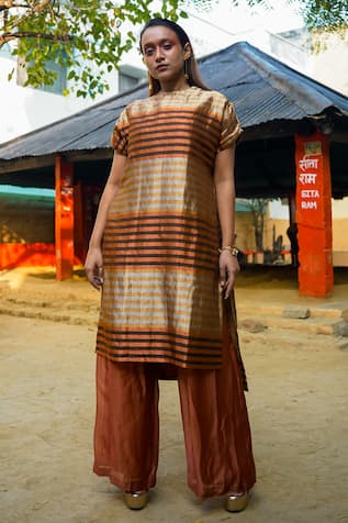 Eeda Stripe Pattern Kurta & Pant Set 