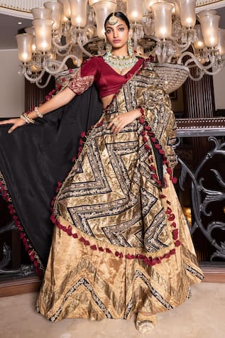 Tarisha Tholia Azhar Hand Embroidered Blouse Lehenga Set 