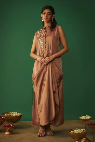 Mehak Murpana Mukaish Embroidered Draped Gown 