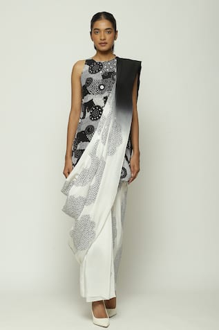 Abraham & Thakore Sequin Circlet Fleur Ombre Saree 